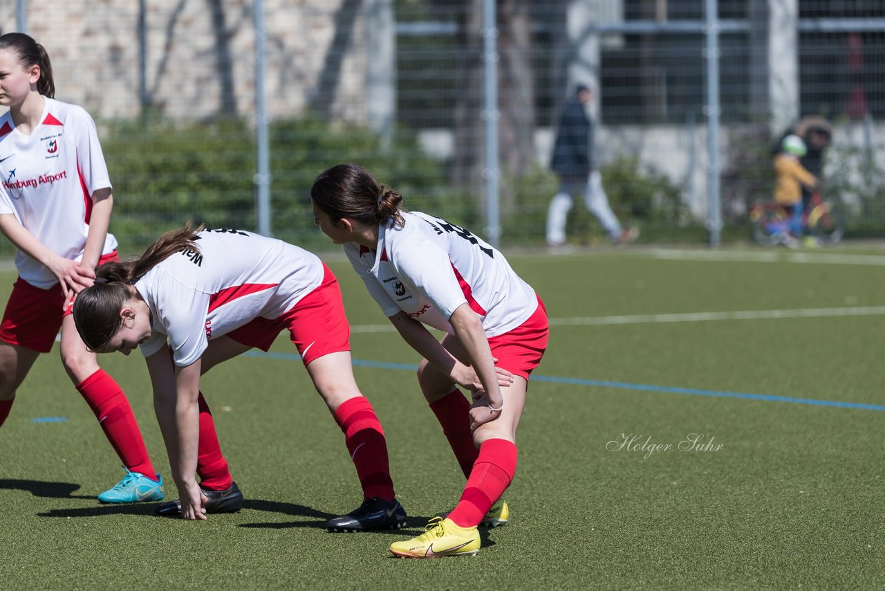 Bild 65 - wCJ Germania Schnelsen - Walddoerfer SV : Ergebnis: 0:6